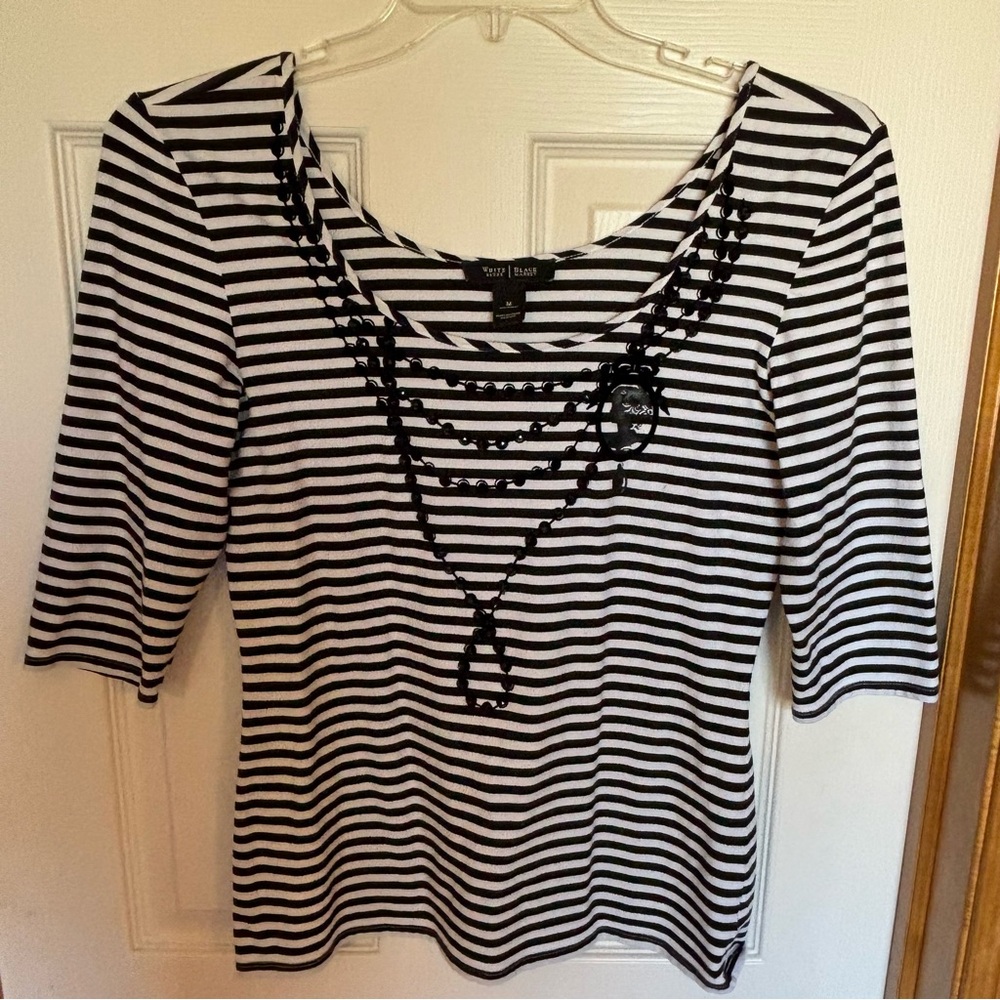 White House black market top